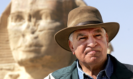 Prosecutors have shelved complaints filed against the former antiquities minister which alleged he wasted public funds
