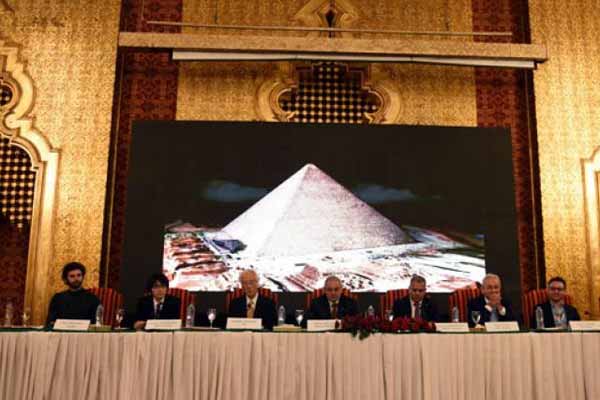 http://english.ahram.org.eg/NewsContent/9/40/161858/Heritage/Ancient-Egypt/%E2%80%98ScanPyramids%E2%80%99-project-hopes-to-decipher-ancient-s.aspx