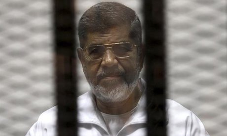Egypt court issues preliminary death sentence to Morsi in 