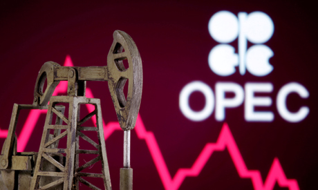 Saudi, Russia reach deal on oil cuts, raising pressure for compliance - Economy