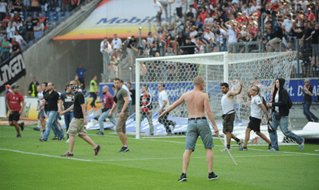 Frankfurt supporters (Photo: AP)