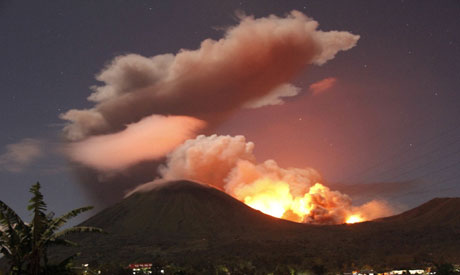 Indonesia Volcano Erupts (AP photo)