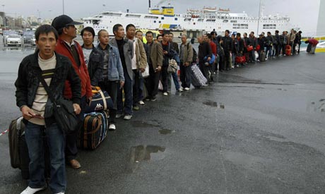 Chinese labourers flee Libya