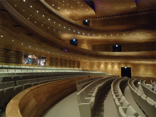 Bahrain National Theatre, main hall (photo: Ati Metwaly) 