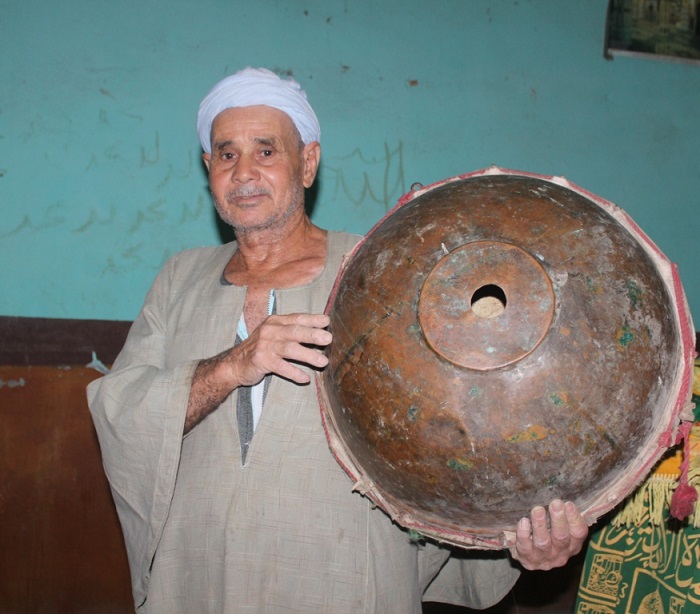 Copper drummer Abdu El-Naquib