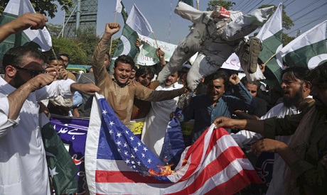 Pakistani protesters