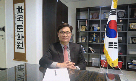 Korean Cultural Centre director Mr. Yang Sang Keun