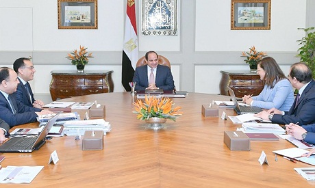 Sisi and ministers 