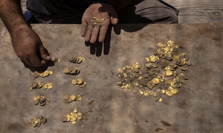 Gold coins 