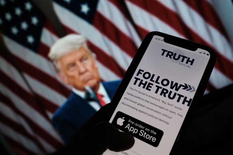 Trump Truth Social app