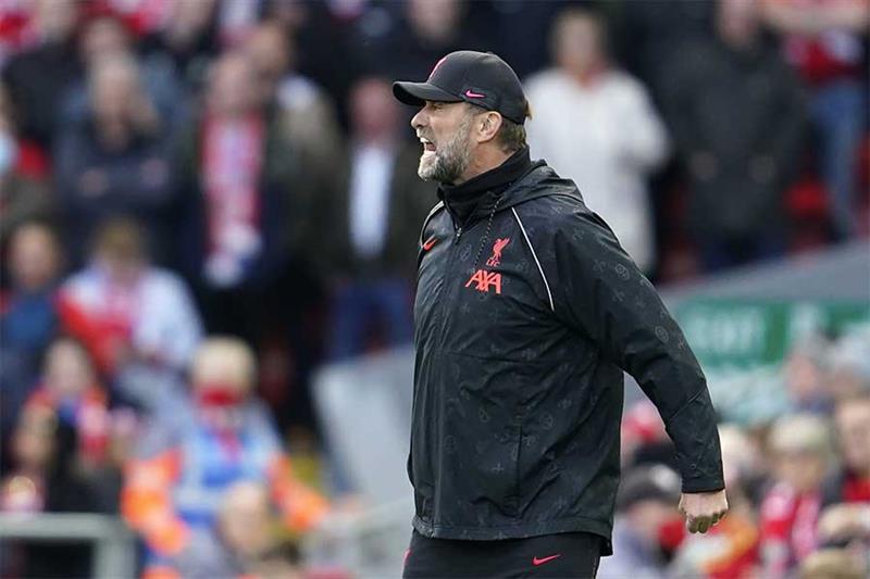 Liverpool s manager Jurgen Klopp reacts during the English Premier League soccer match between Liver