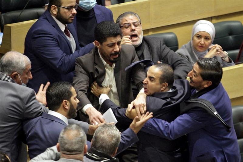 Jordanian parliament quarrel