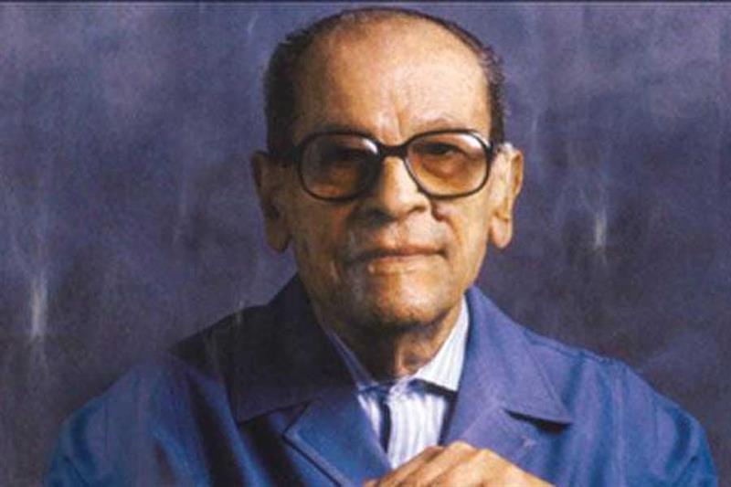 Naguib Mahfouz 