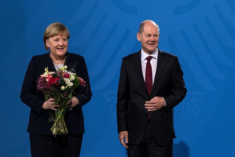  Merkel and Scholz