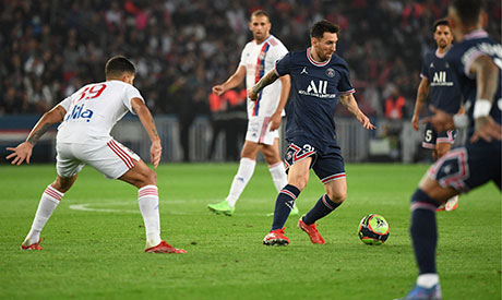 Knee injury rules Messi out of PSG-Metz game midweek - World - Sports ...