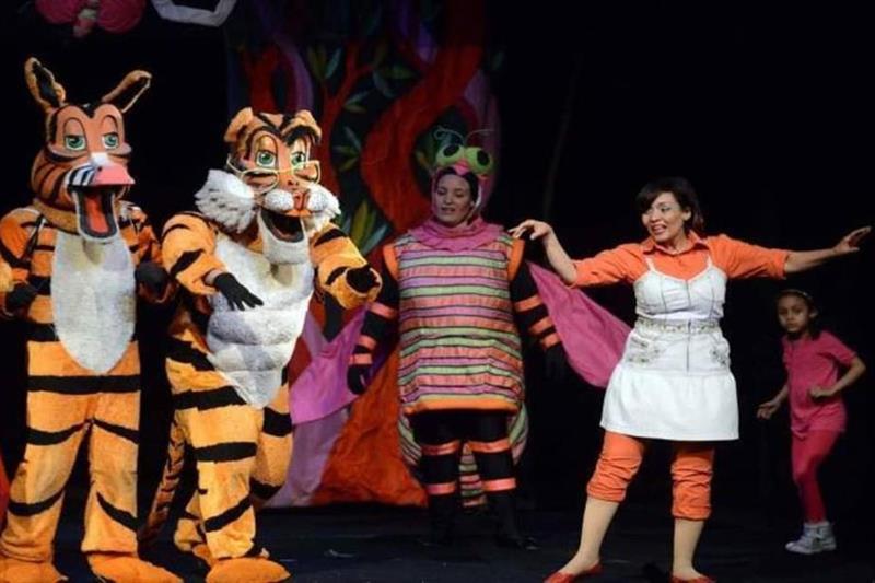 Ferkash Lama Yakash children play is back at the Cairo Puppet Theatre 