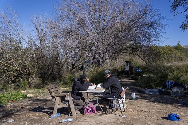 Jewish settlers at Homesh outpost