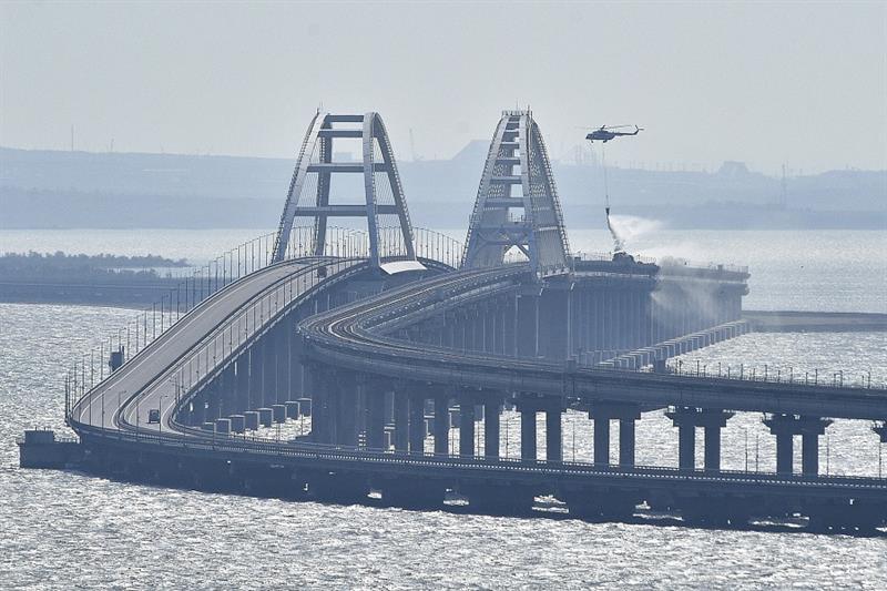 Crimean Bridge connecting Russian mainland and Crimean peninsula