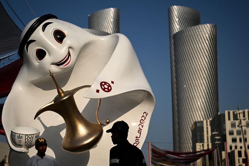 SIS News - Introducing: La'eeb - the #FIFAWorldCup Qatar 2022