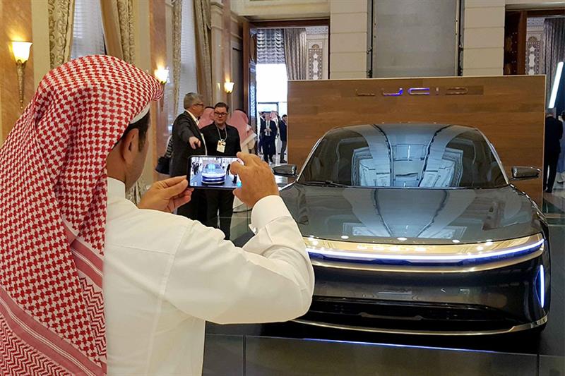 U.S. electric vehicle maker Lucid Group will set up its first overseas factory in Saudi Arabia, the 