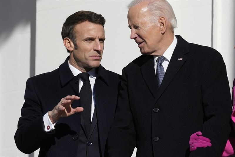 US President Joe Biden and French President Emmanuel Macron