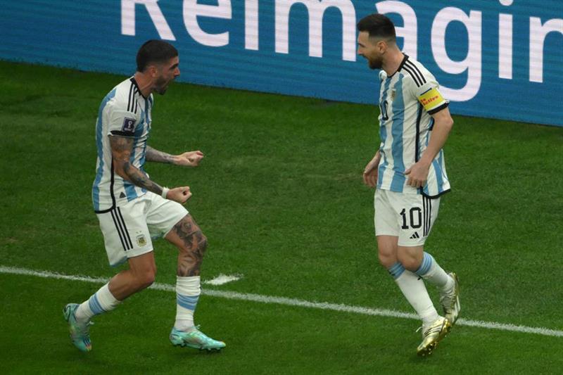 Argentina v Croatia 
