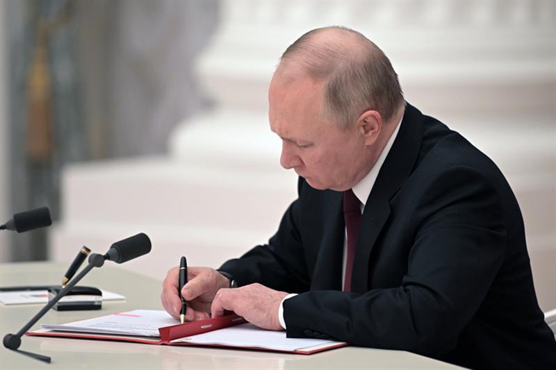 Putin has recognized the independence of separatist regions in eastern Ukraine, raising tensions wit