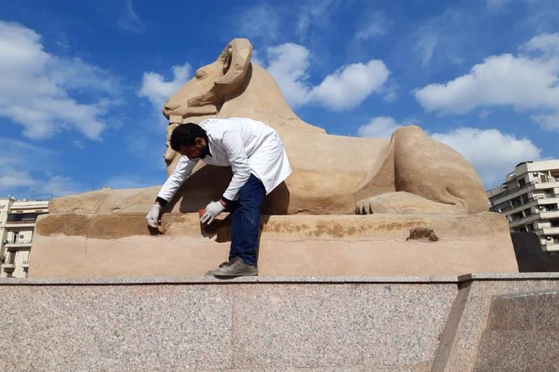beautifying statues in all squares in Cairo Governorate completed