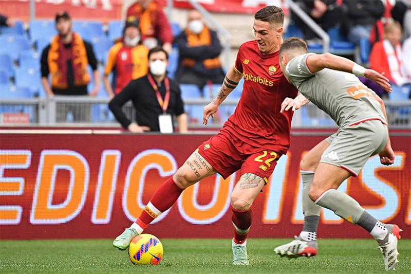 Zaniolo denied late winner, sent off as Roma draw with Genoa