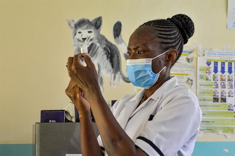 Vaccination in Kenya 