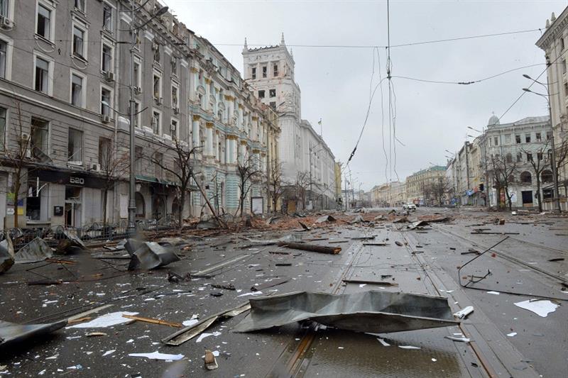 Damages after the shelling by Russian forces of Constitution Square in Kharkiv, 