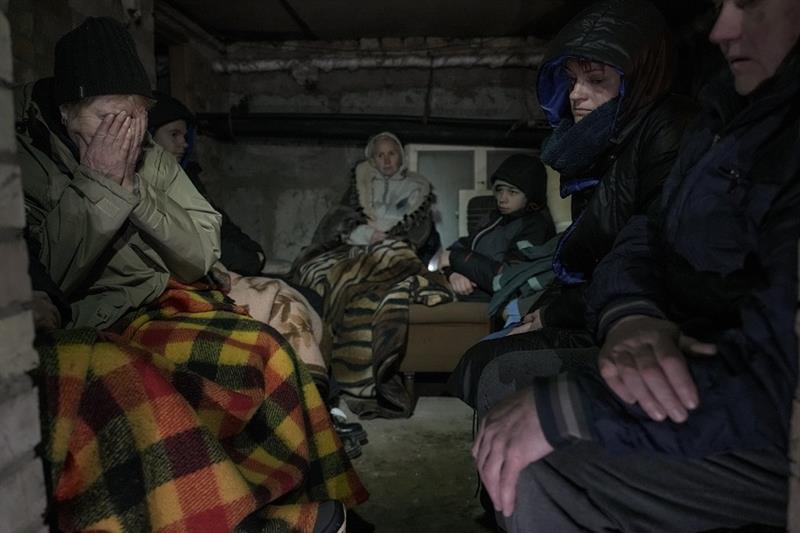  People seeking shelter from Russian airstrikes in Kyiv