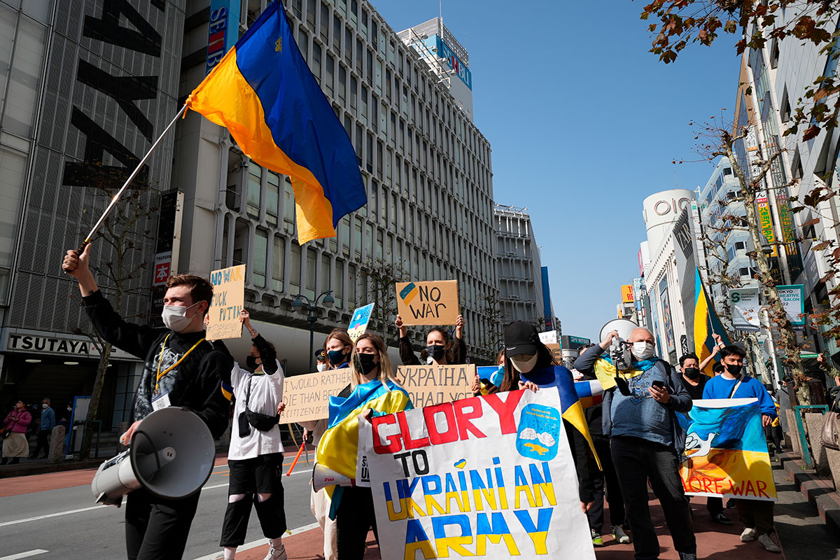 PHOTO GALLERY: European solidarity demos demand end to Ukraine war