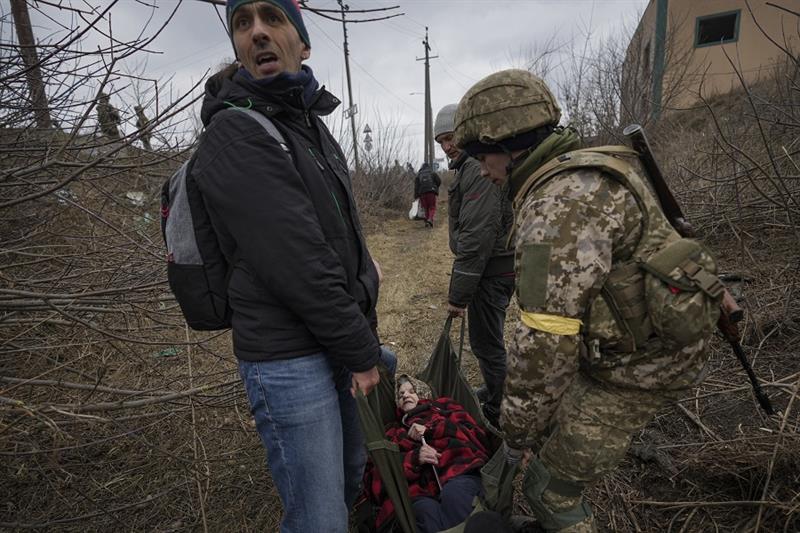 civilians, Ukraine 