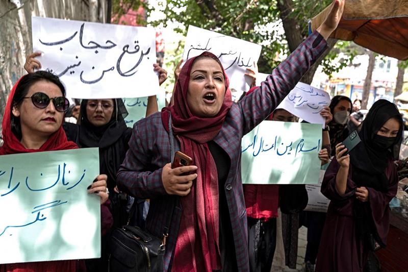 Afghan women protest 