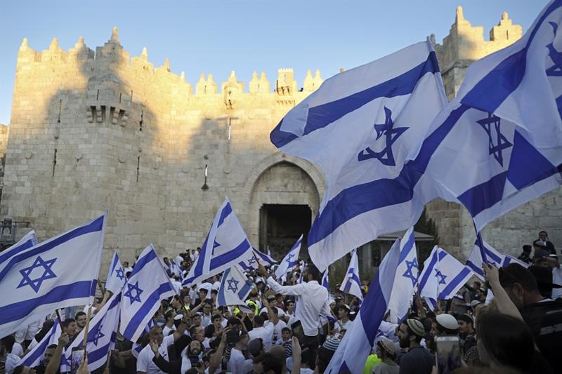 Jewish ultra-nationalists march