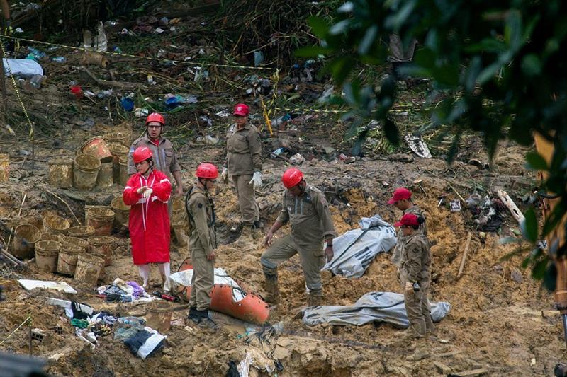 Bodies of three victims of a landslide in Pernambuco State, Brazil