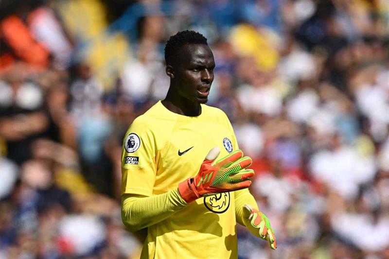 Senegalese goalkeeper Edouard Mendy holds the jersey of his new