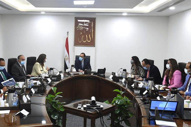 Egypt s Prime Minister Mostafa Madbouly holds a meeting with Abdallah El-Ebiary, head of the TSFE s 