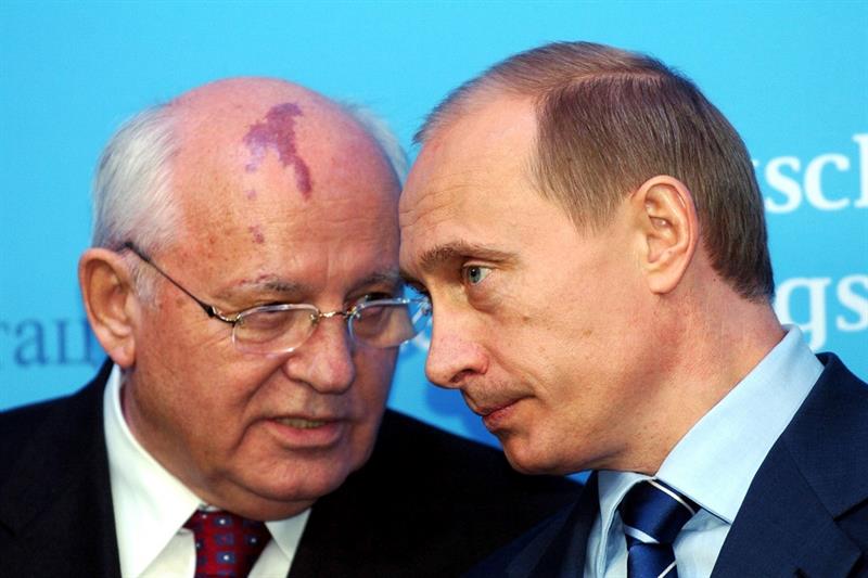 Putin   Gorbachev