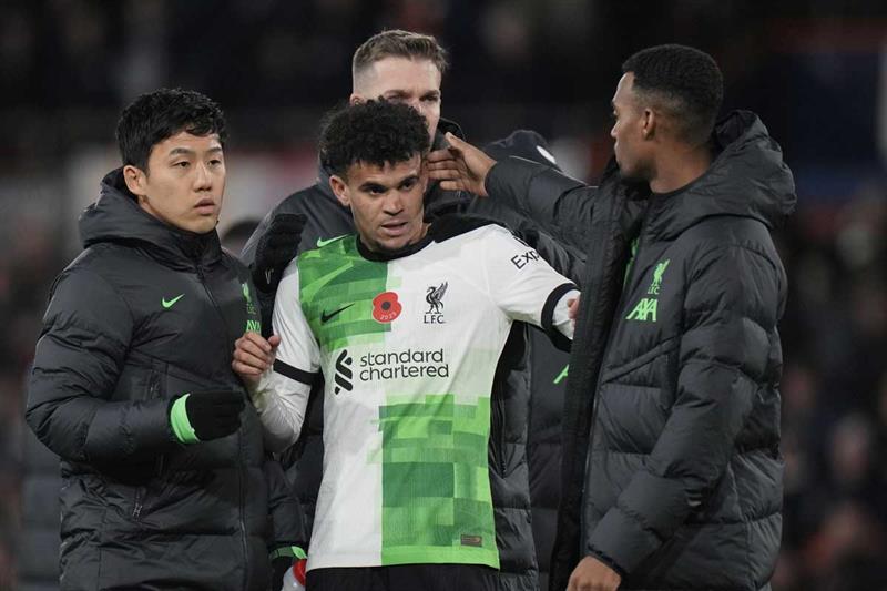 Liverpool have created 'safe place' for Diaz, says Van Dijk - World -  Sports - Ahram Online