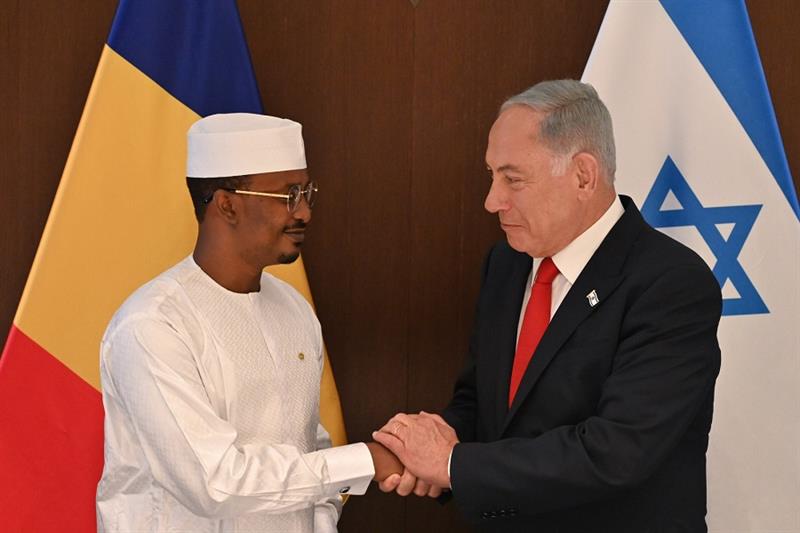 Benjamin Netanyahu with  Mahamat Idriss Deby 