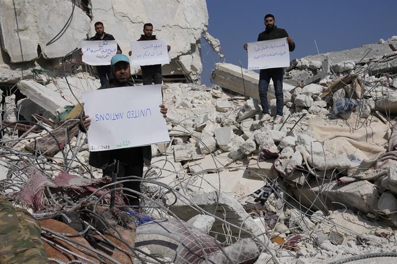 Atareb Placards against UN Earthquake