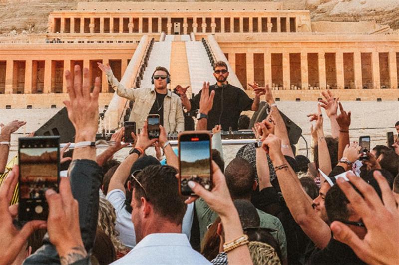 Controversial concert in Luxor
