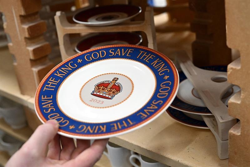 Ceramic Industry for Coronation of Britain s King Charles III  