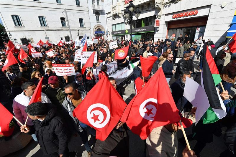 Tunisia labour union protests