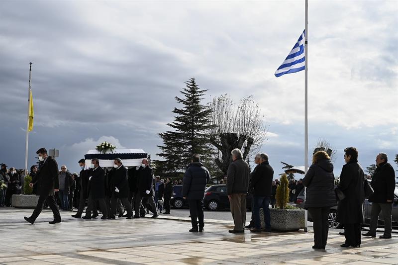 Ο Έλληνας πρωθυπουργός ζητά συγγνώμη ενόψει μαζικών συγκεντρώσεων για τα θύματα των σιδηροδρομικών δυστυχημάτων – Διεθνές – Κόσμος
