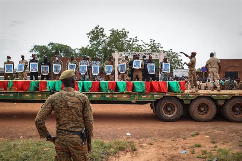Burkina Faso servicemen