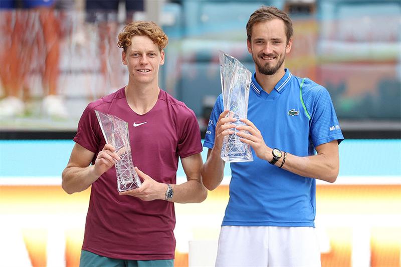 Jannik Sinner wins the 2023 Erste Bank Open against Daniil Medvedev, 7-6,  4-6, 6-3. 🏆 @janniksin @medwed33 @erstebankopen…