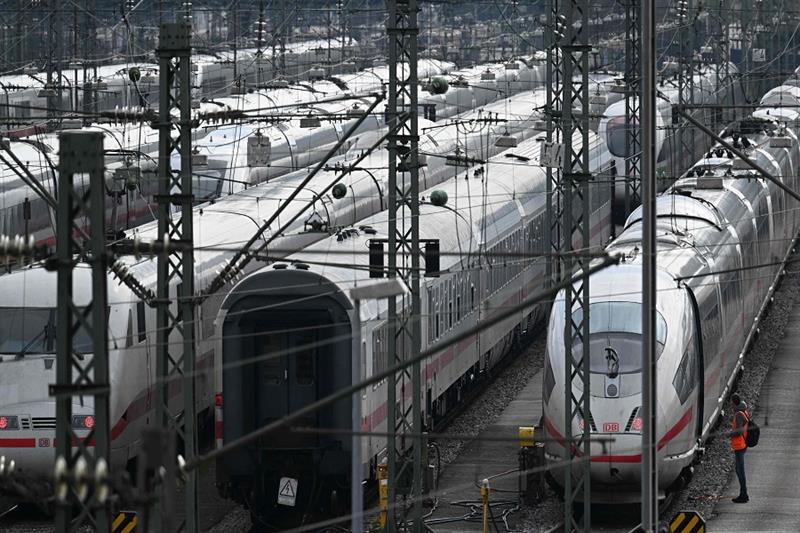 ICE high speed trains of Germany s railways